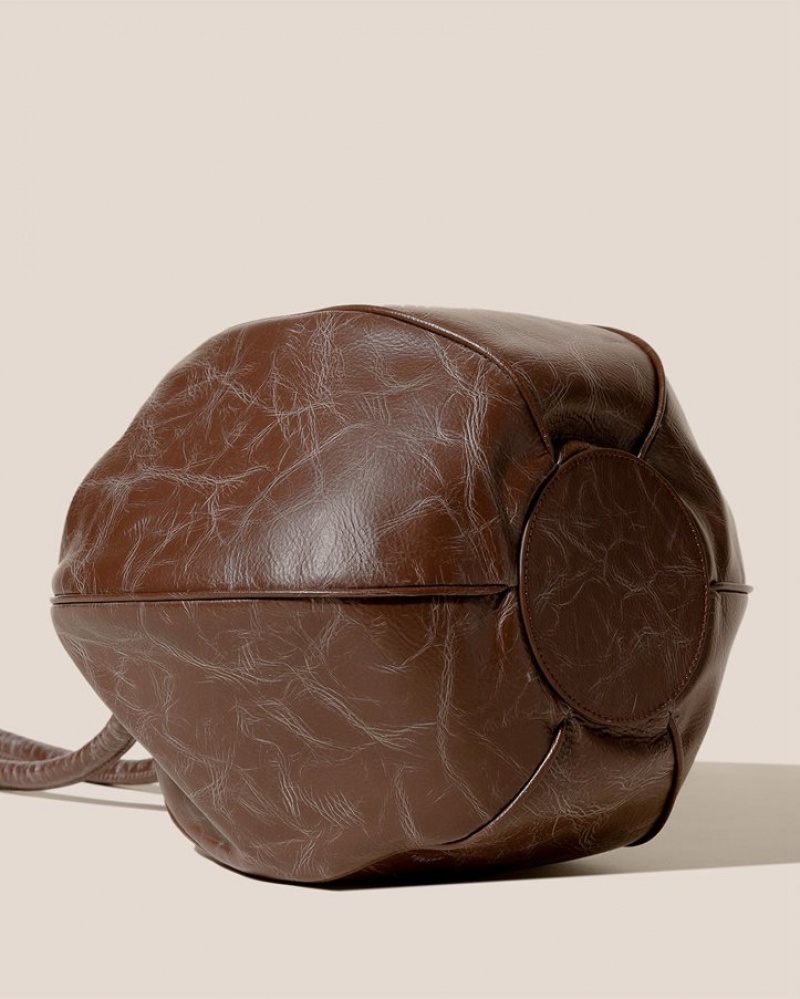 Sac Bandoulière Hereu Globul Distressed Balloon-shaped Femme Chocolat | Paris-78JLQNDAE