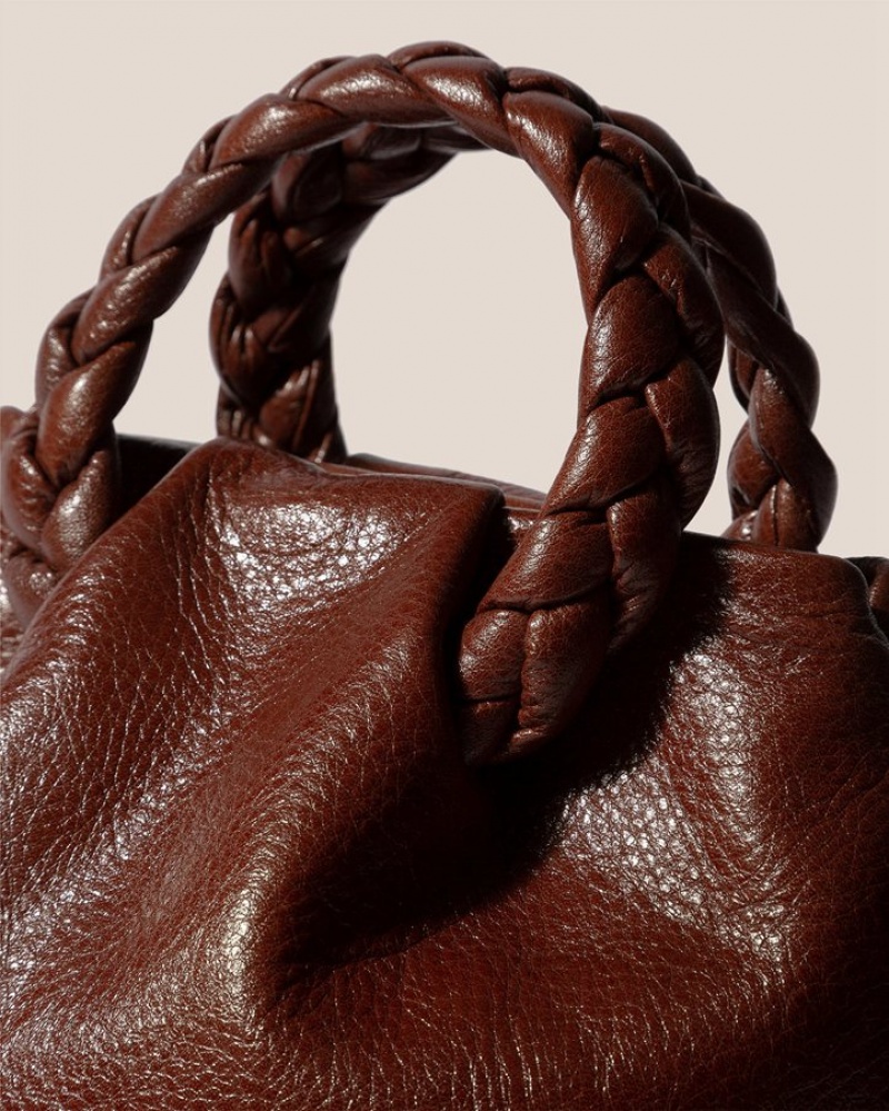 Sac Crossbody Hereu Bombon M Tumbled Shiny Plaited-handle Cuir Femme Marron Foncé | Paris-40TEBLOYV