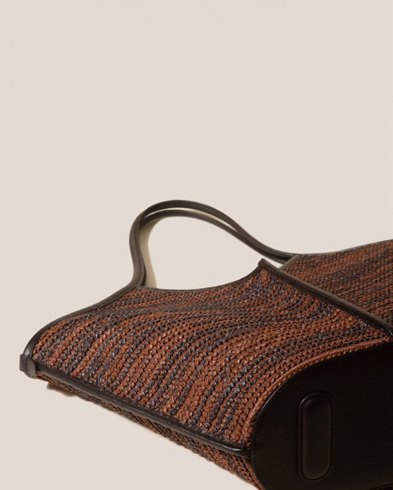 Sacs Fourre Tout Hereu Calella Raffia Bicolour Cuir-trimmed Homme Marron Foncé | Paris-45SCQADVN